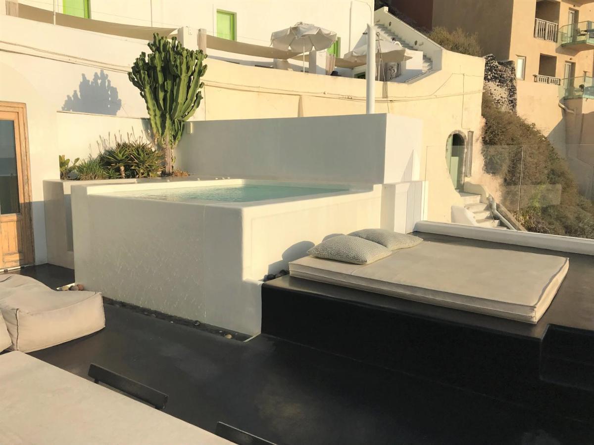 Porto Fira Villas Екстер'єр фото