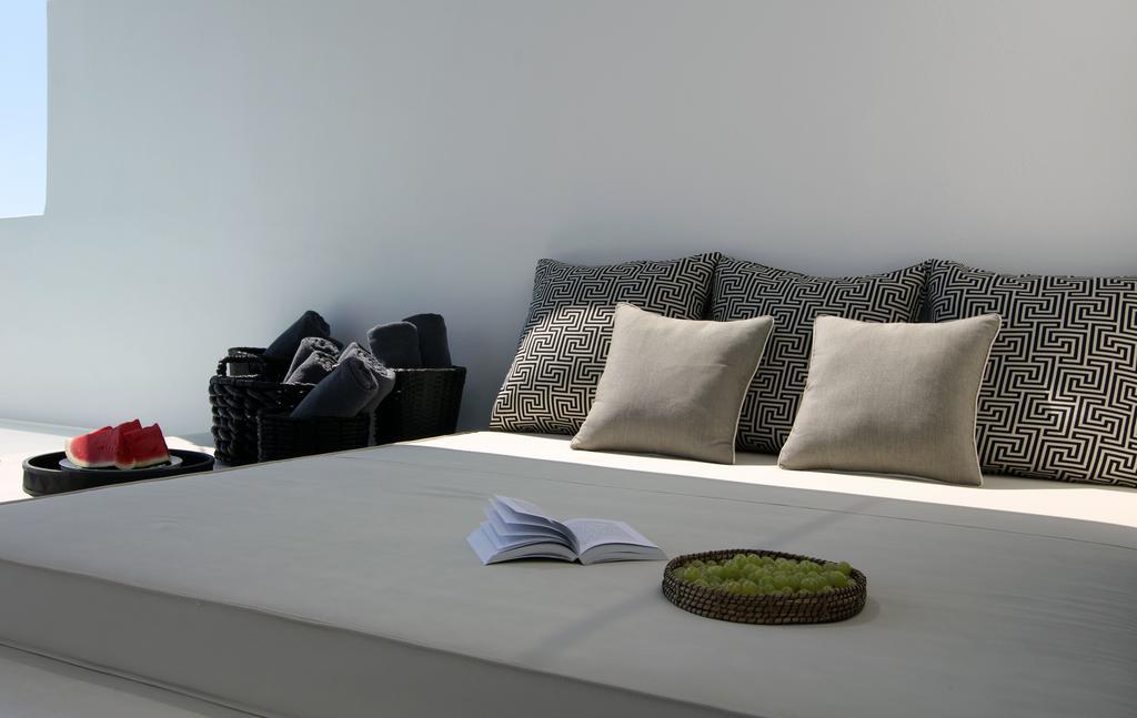 Porto Fira Villas Екстер'єр фото